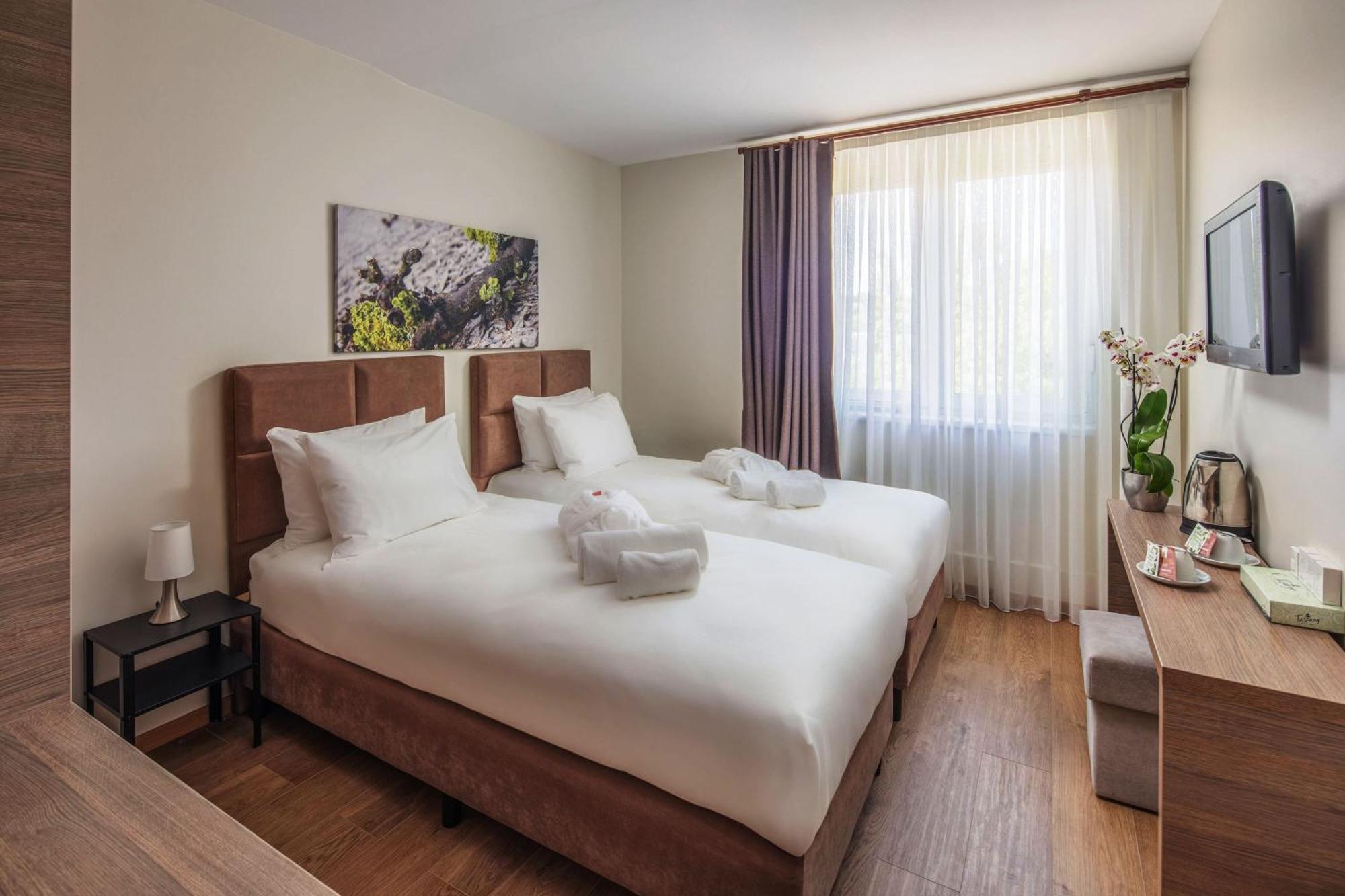 Vitta Superior Hotel 3*